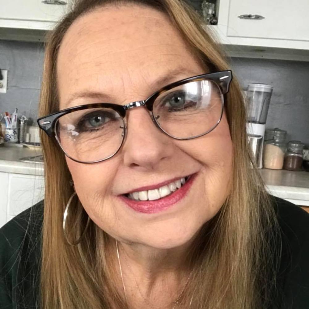 Meet your Posher, Pam